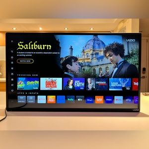 TV Vizio Smart 1080 32” inches brand new with all part, remote and accesses.